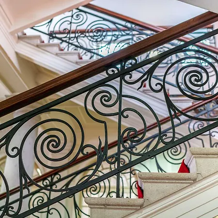 Europalace Hotel, Bw Signature Collection 4*