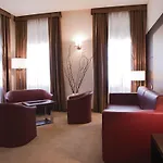 Europalace Hotel, Bw Signature Collection Hotel 4*