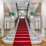 Europalace Hotel, Bw Signature Collection Hotel 4*