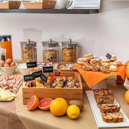 Europalace Hotel, Bw Signature Collection 4*